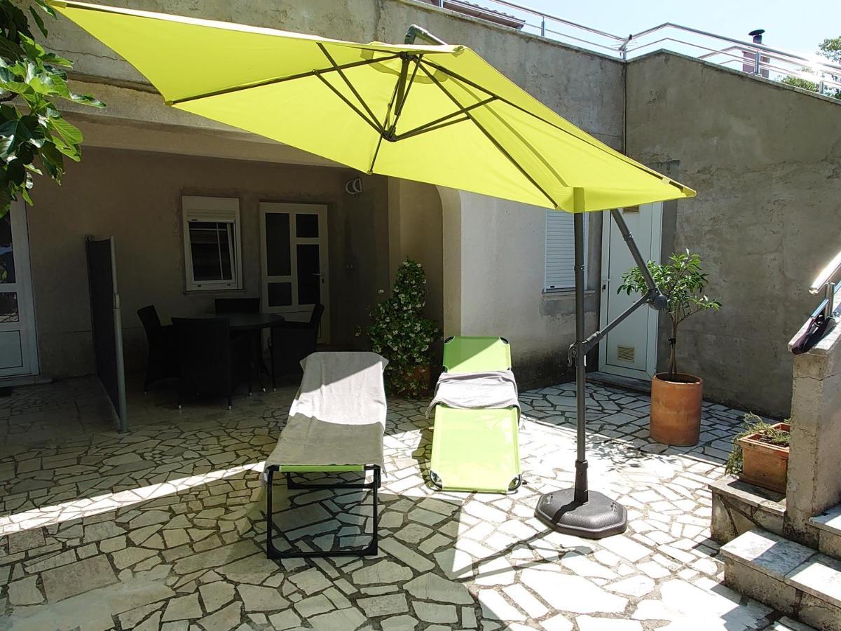 Apartmani Lea Jadranovo Exterior photo